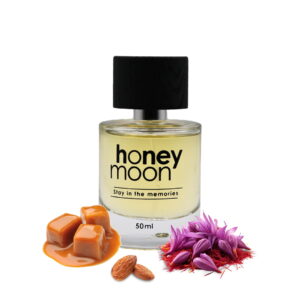 عطر باکارات رژ در کنار نت های سازندش
